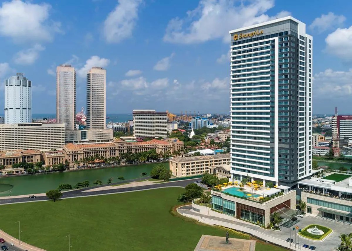 Shangri-La Hotel tower overlooking Galle Face, Colombo